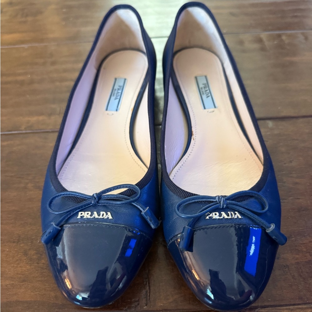 Prada Women's Dark Blue Patent Leather Flats - Picture 8 of 9